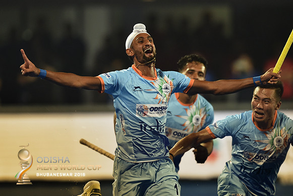 Hosts India beat South Africa 5-0 today to start their World Cup campaign with a win ©FIH