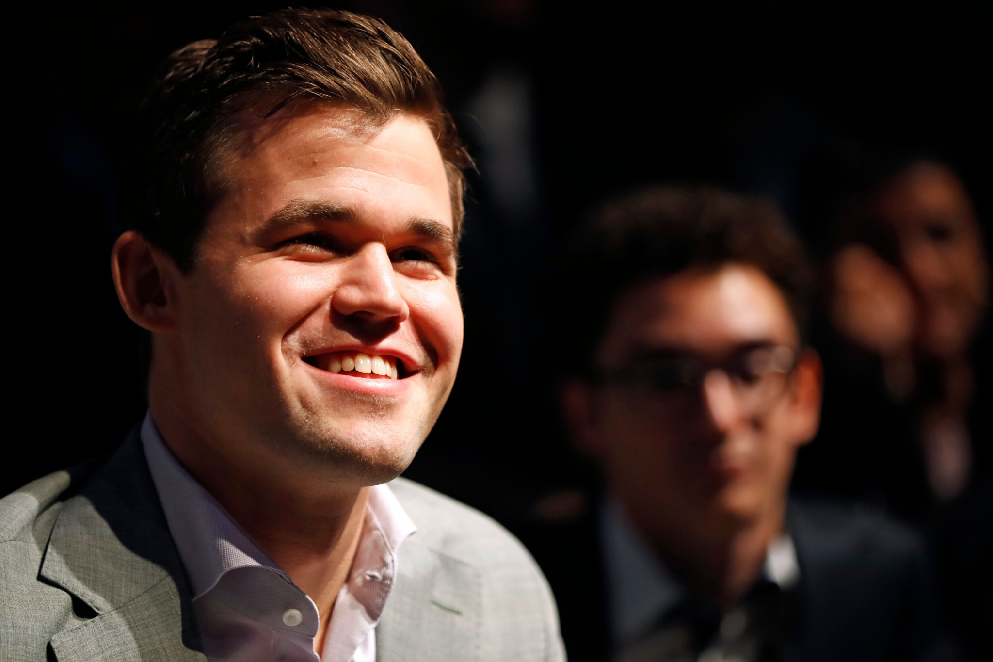 Carlsen retains world chess title after unprecedented tiebreak
