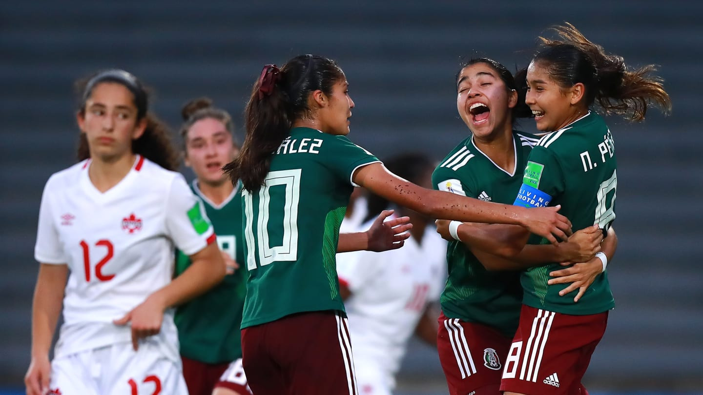 Mexico scored their only goal from the penalty spot to go through to meet Spain in the final ©FIFA