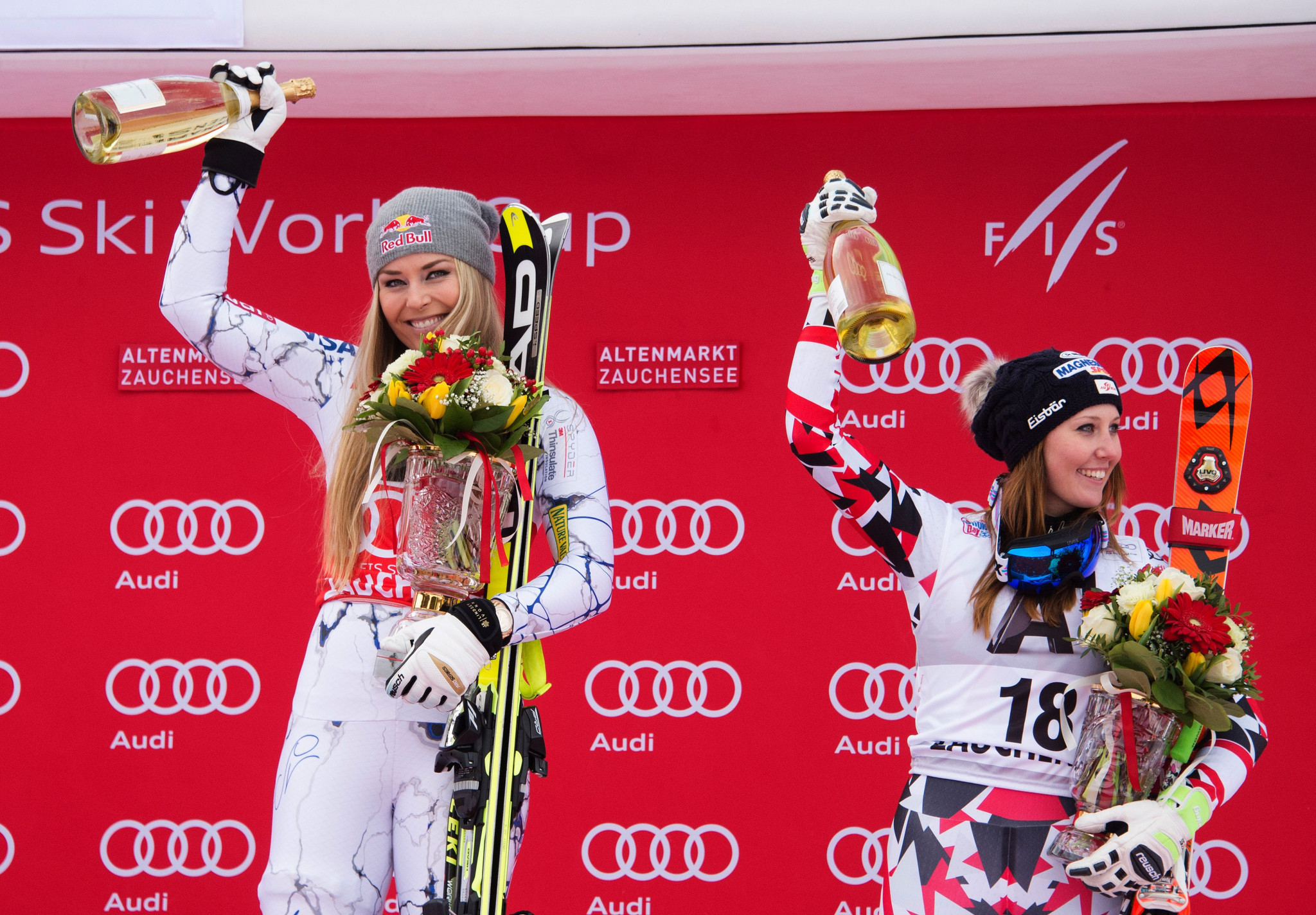 Downhill skiing icon Lindsey Vonn, left, will not compete in Lake Louise ©Getty Images