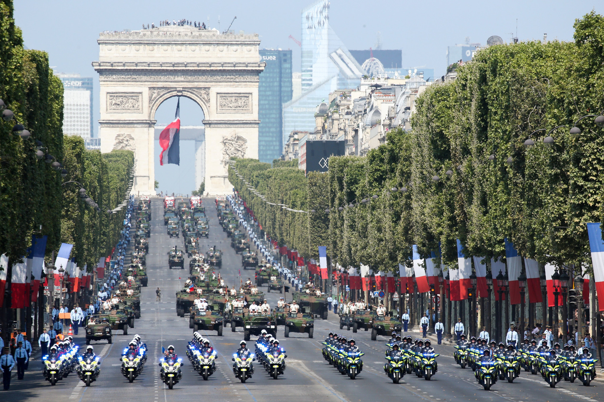 The Champs-Élysées would be a favoured candidate to stage a city centre Opening Ceremony for Paris 2024 ©Getty Images
