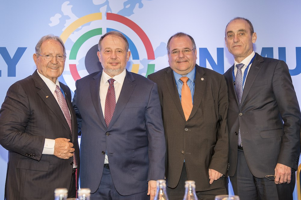 Vladimir Lisin, second from left, succeeded Olegario Vázquez Raña, left, as President of the ISSF today ©ISSF