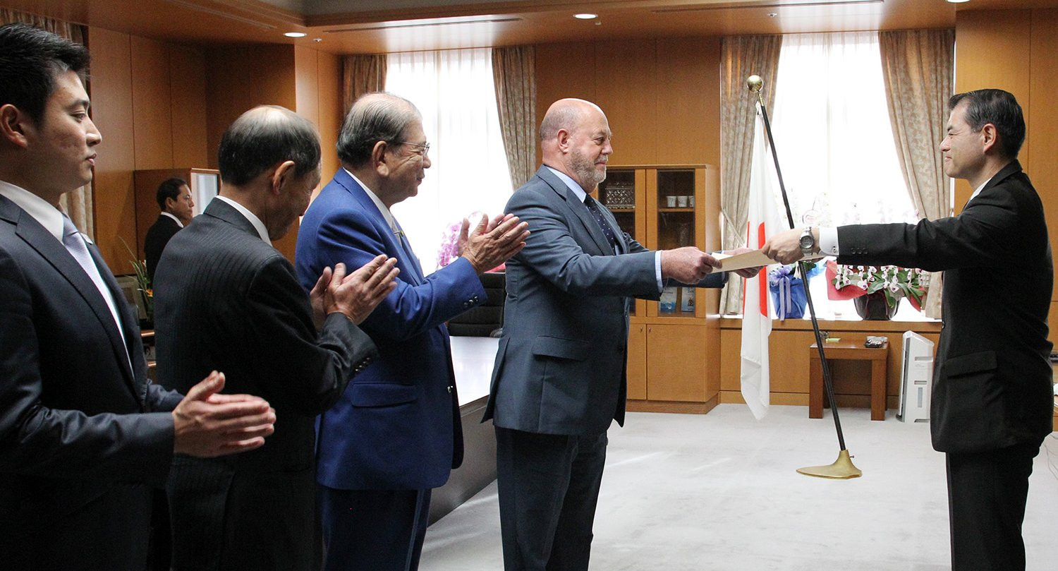 WKF President Antonio Espinós received the honour at the eadquarters of the Ministry of Education, Culture, Sports, Science and Technology ©WKF