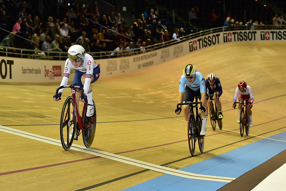 Laura Kenny and Emily Nelson of Britain won gold in the women's madison at the UCI Track Cycling World Cup ©UCI Track Cycling World Cup