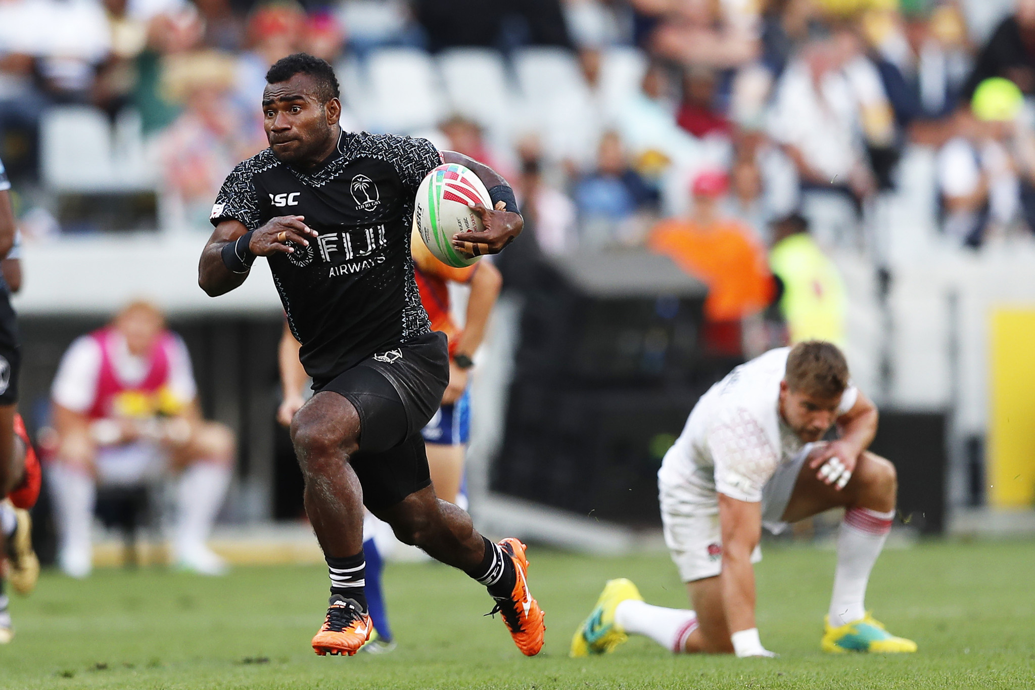 Fiji won three games in three to progress to the quarter-finals of the World Rugby Sevens Series in Cape Town ©World Rugby