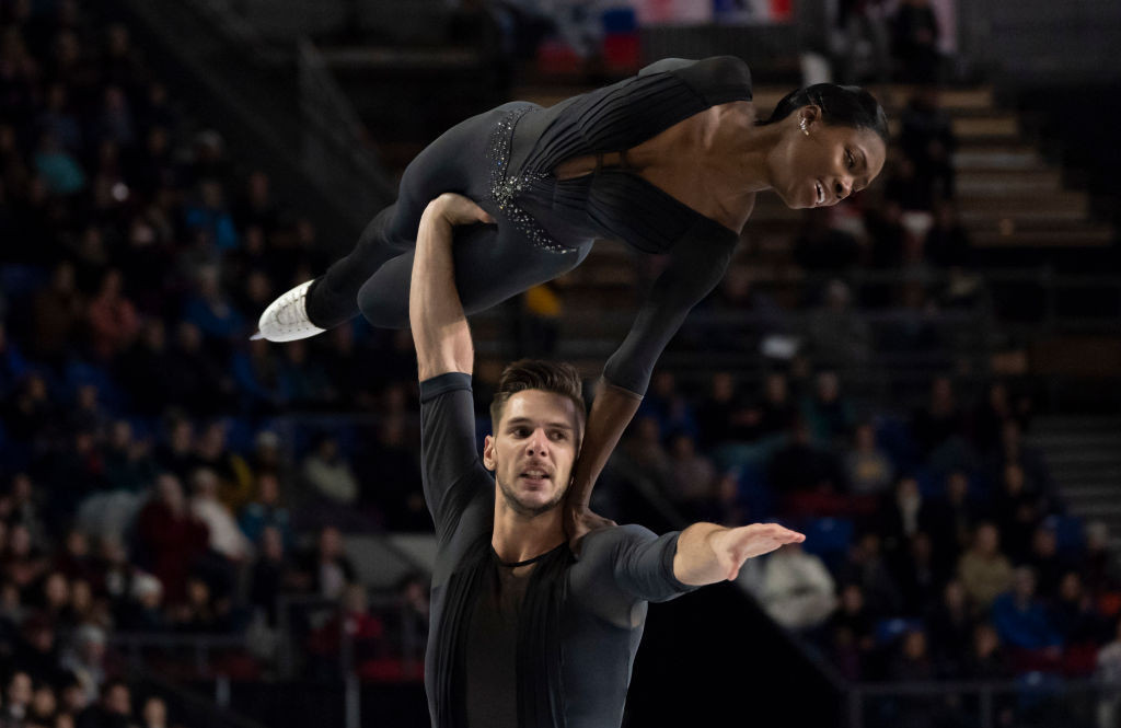 France's Vanessa James and Morgan Cipres won their first ISU Grand Prix of Figure Skating Final title in the pairs ©ISU