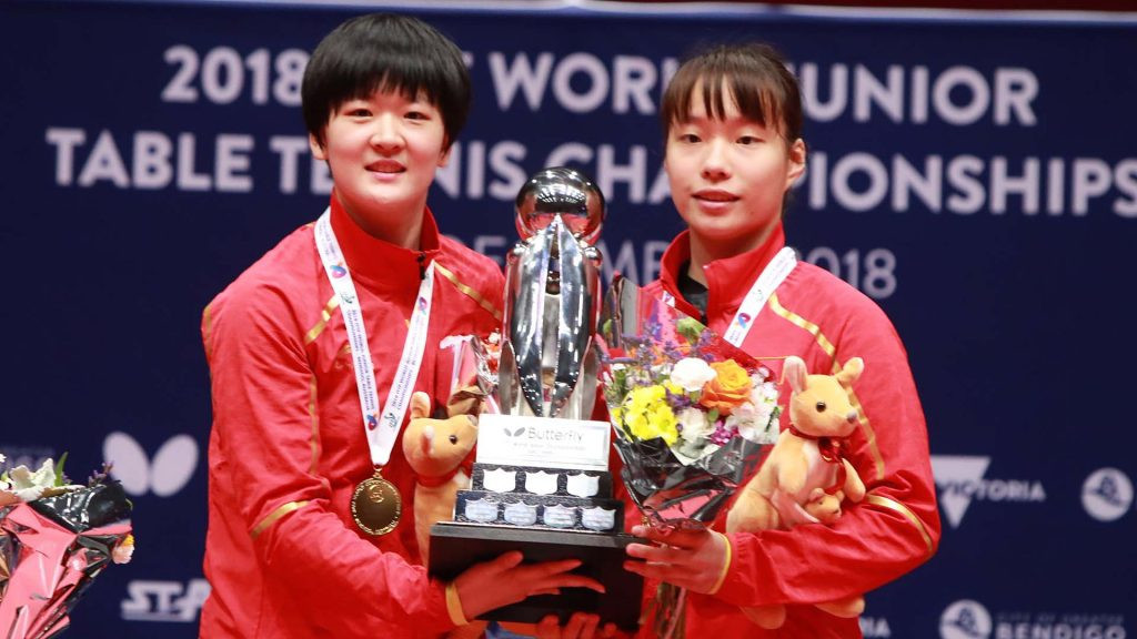 China's Shi Xunyao and Huang Fanzhen defeated Japan's Miyuu Kihara and Yumeno Soma to win the girls' doubles final at the ITTF World Junior Table Tennis Championships in Bendigo ©ITTF
