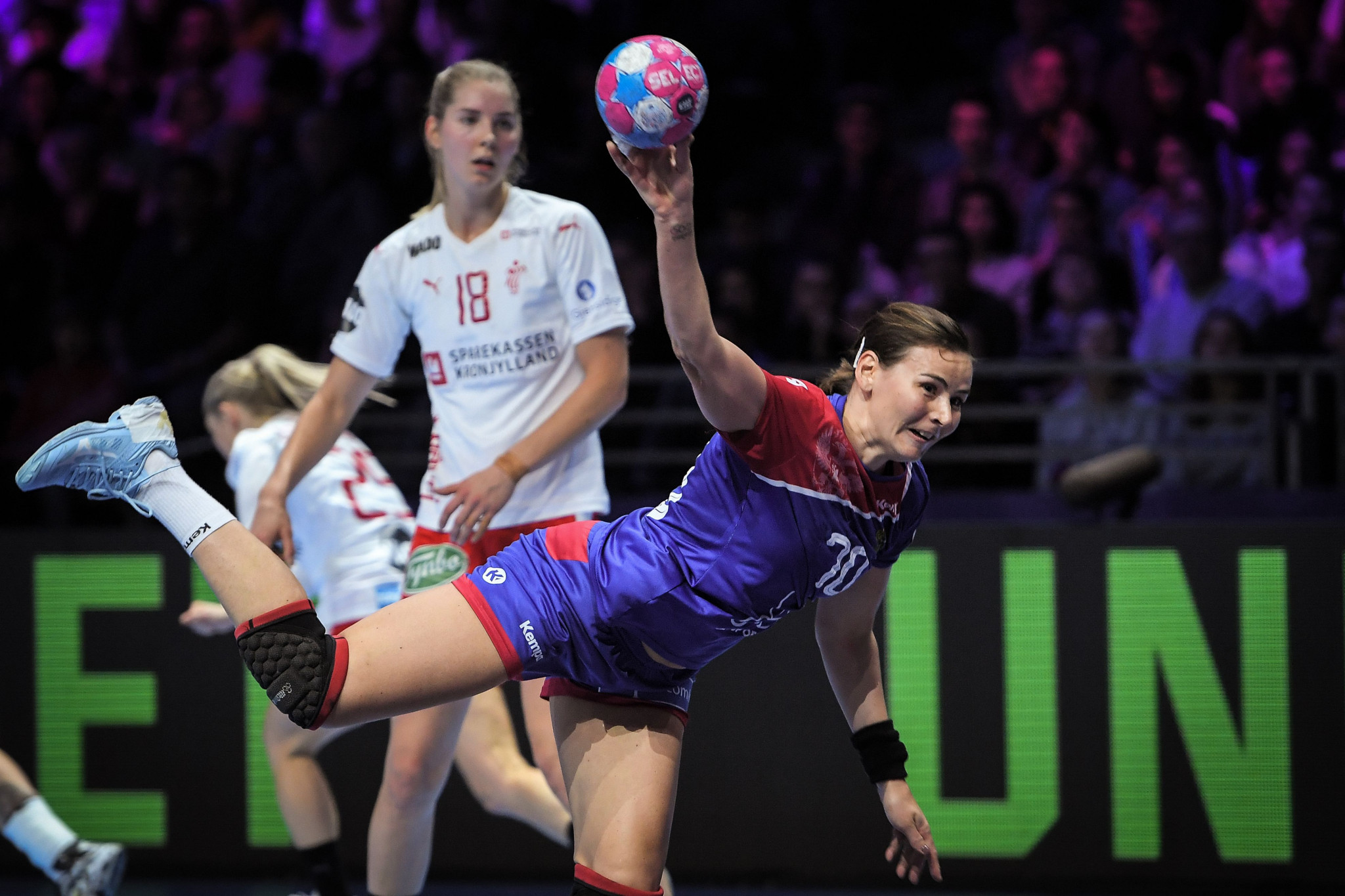 Russia defeated Denmark to become the first team to qualify for the semi-finals of the European Women's Handball Championships ©Getty Images