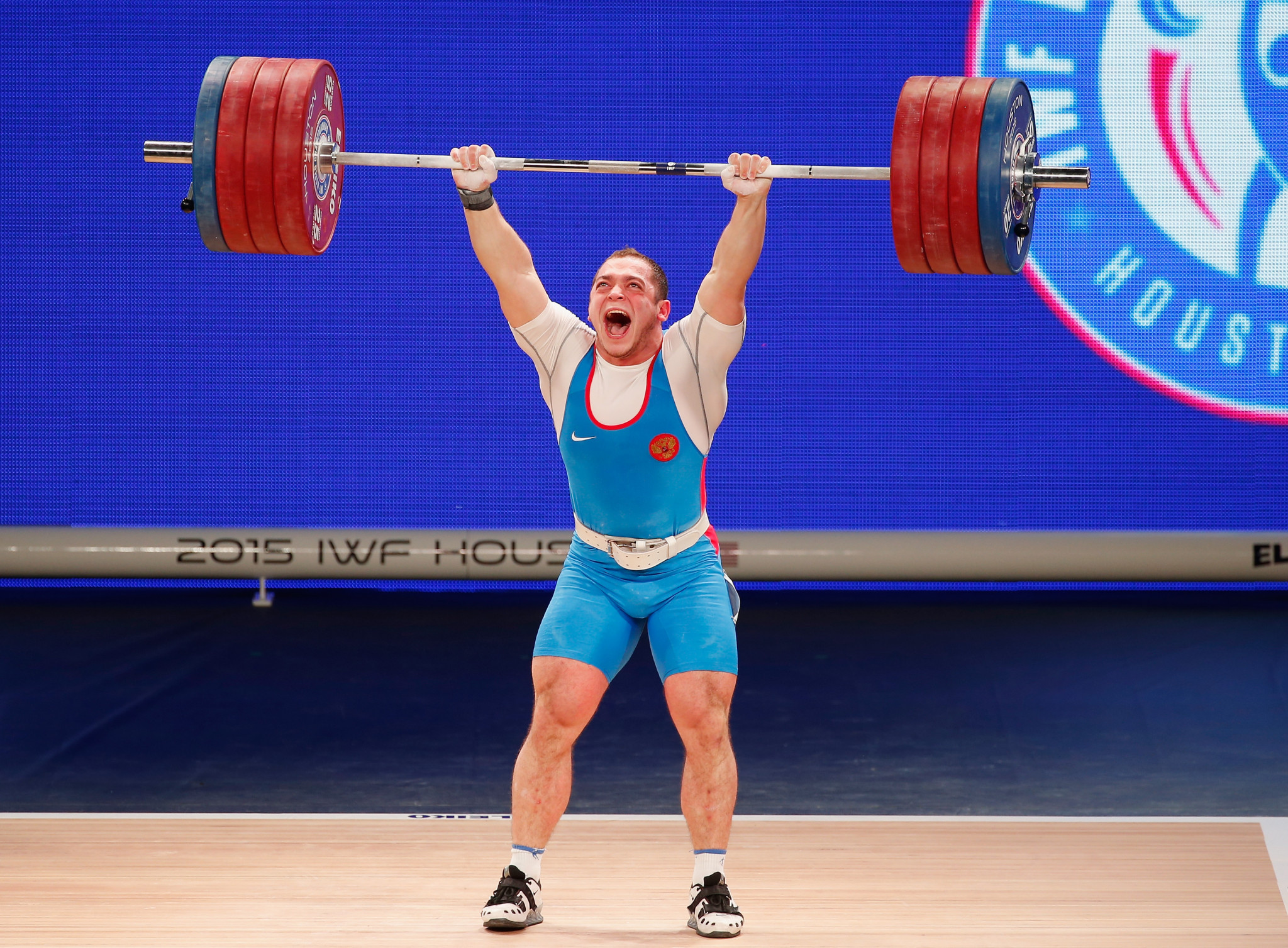 Artem Okulov was one of two Russian gold medallists at the recent IWF World Championships ©Getty Images