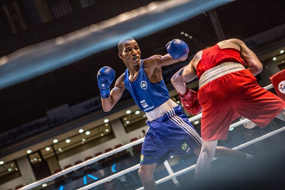 In pictures: 2015 World Boxing Championships day five of competition
