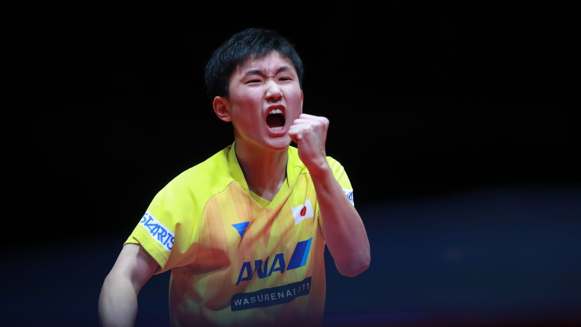 Japan's 15-year-old Tomokazu Harimoto wins the ITTF Wotld Tour Grand Finals men's title aged 15 ©ITTF
