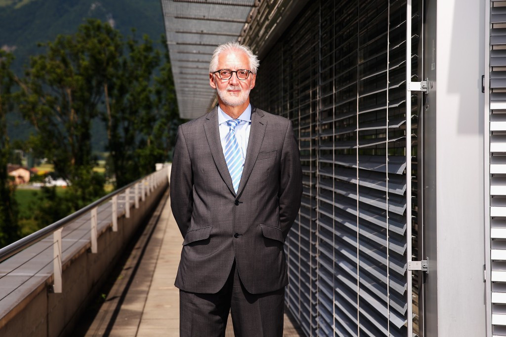 UCI President Brian Cookson is hopeful of reaching an agreement with Tokyo 2020 in the next few weeks ©Getty Images