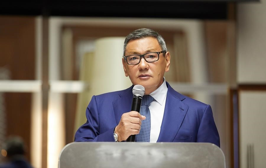 AIBA President Gafur Rakhimov's request for a meeting in January may not be met ©AIBA