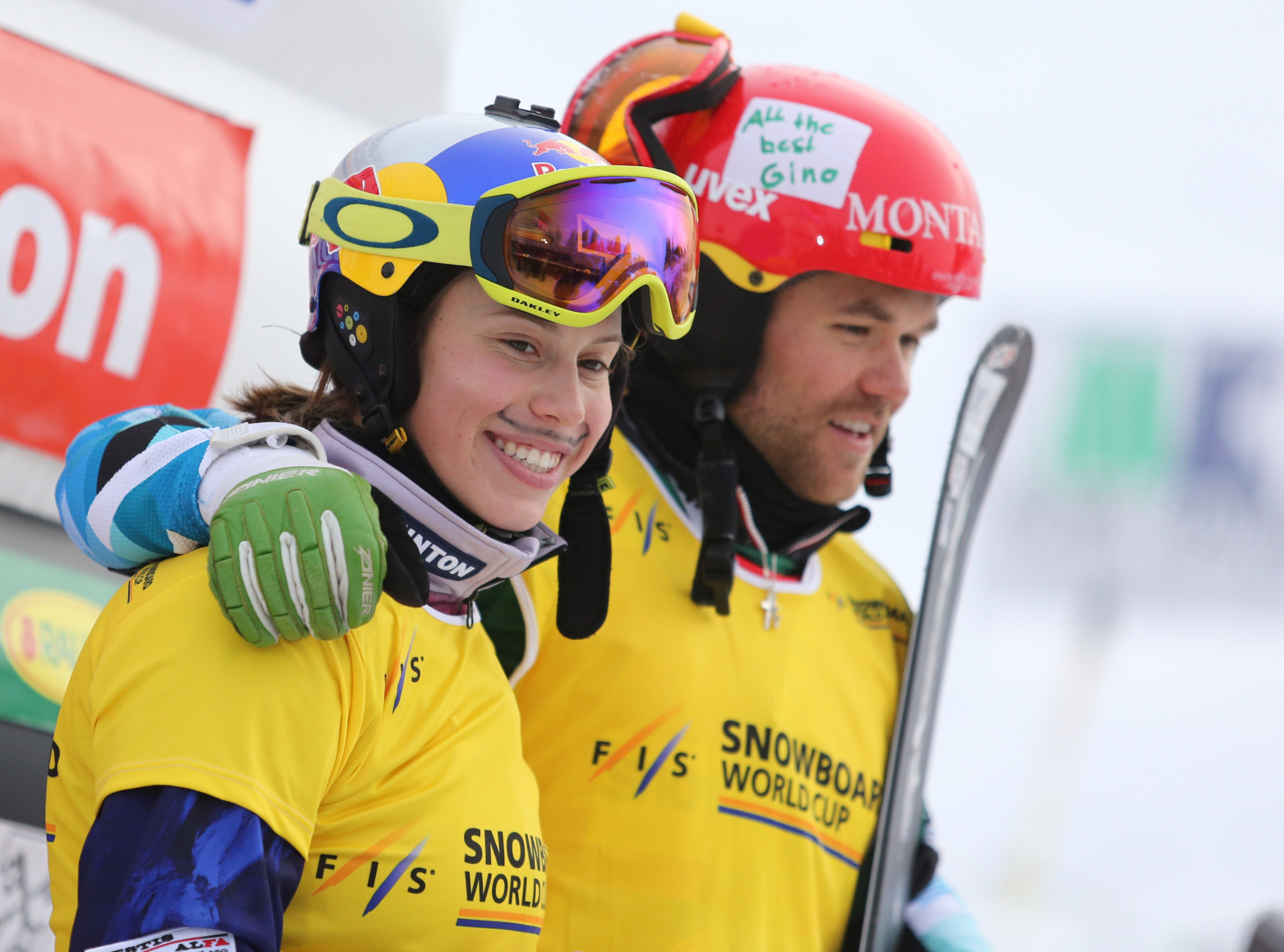 Samkova and Jacobellis swap places at FIS Snowboard Cross World Cup in Cervinia 