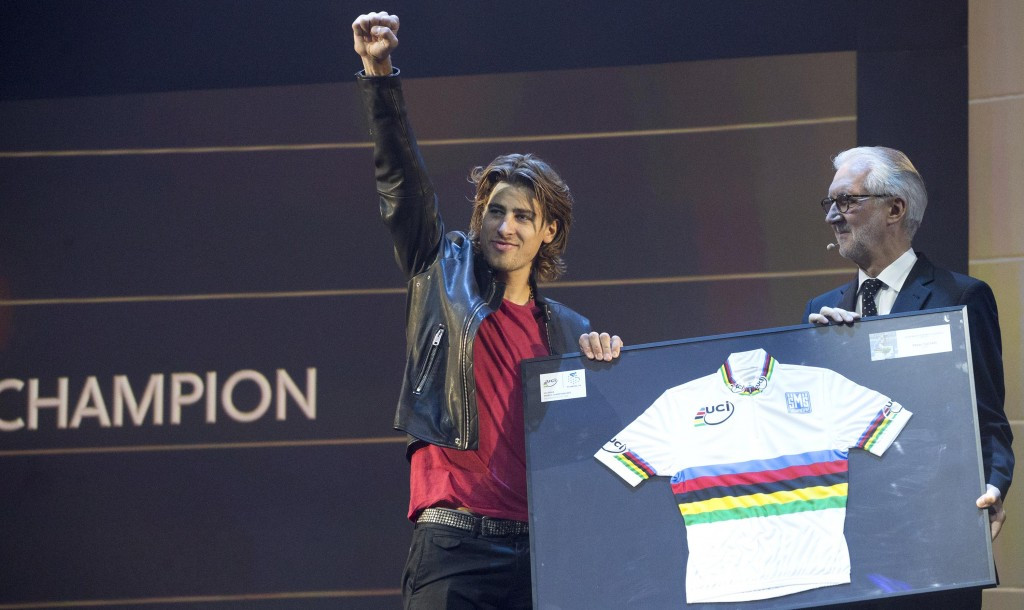 New men's road race world champion Peter Sagan opted to ignore the formal dress code to receive his award