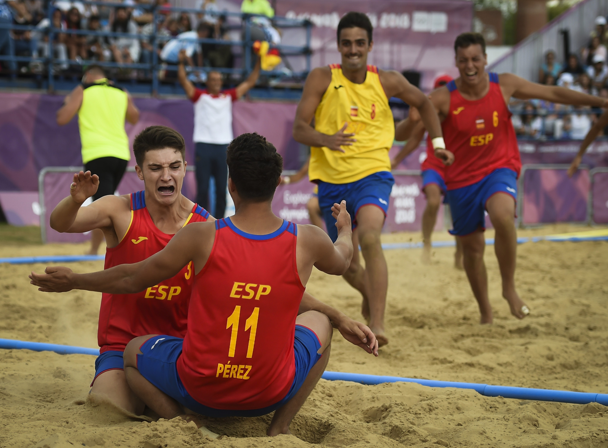 Spain became the first Summer Youth Olympic Games beach handball champions after beating Portugal in the final ©Getty Images