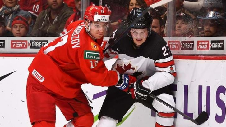 Russia beat Canada on home soil to top Group A at IIHF World Junior Championships