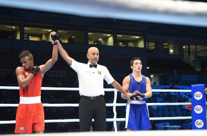 Cuba's Lazaro Alvarez progressed to the lightweight final at the expense of Uzbekistan's Elnur Abduraimov ©AIBA/Facebook 