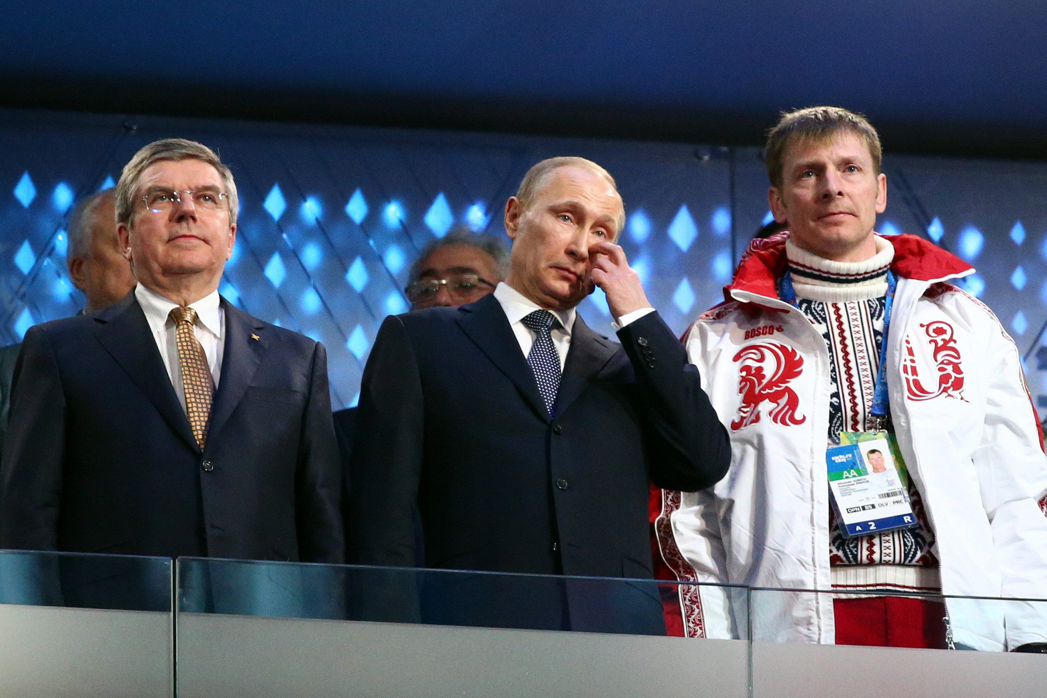 Alexander Zubkov, right, with IOC President Thomas Bach and Russian President Vladimir Putin ©Getty Images