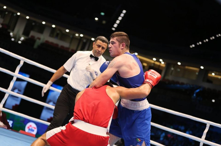 Irish light heavyweight Joseph Ward (blue) proved too strong for Uzbekistan's Elshod Rasulov (red) ©AIBA/Facebook