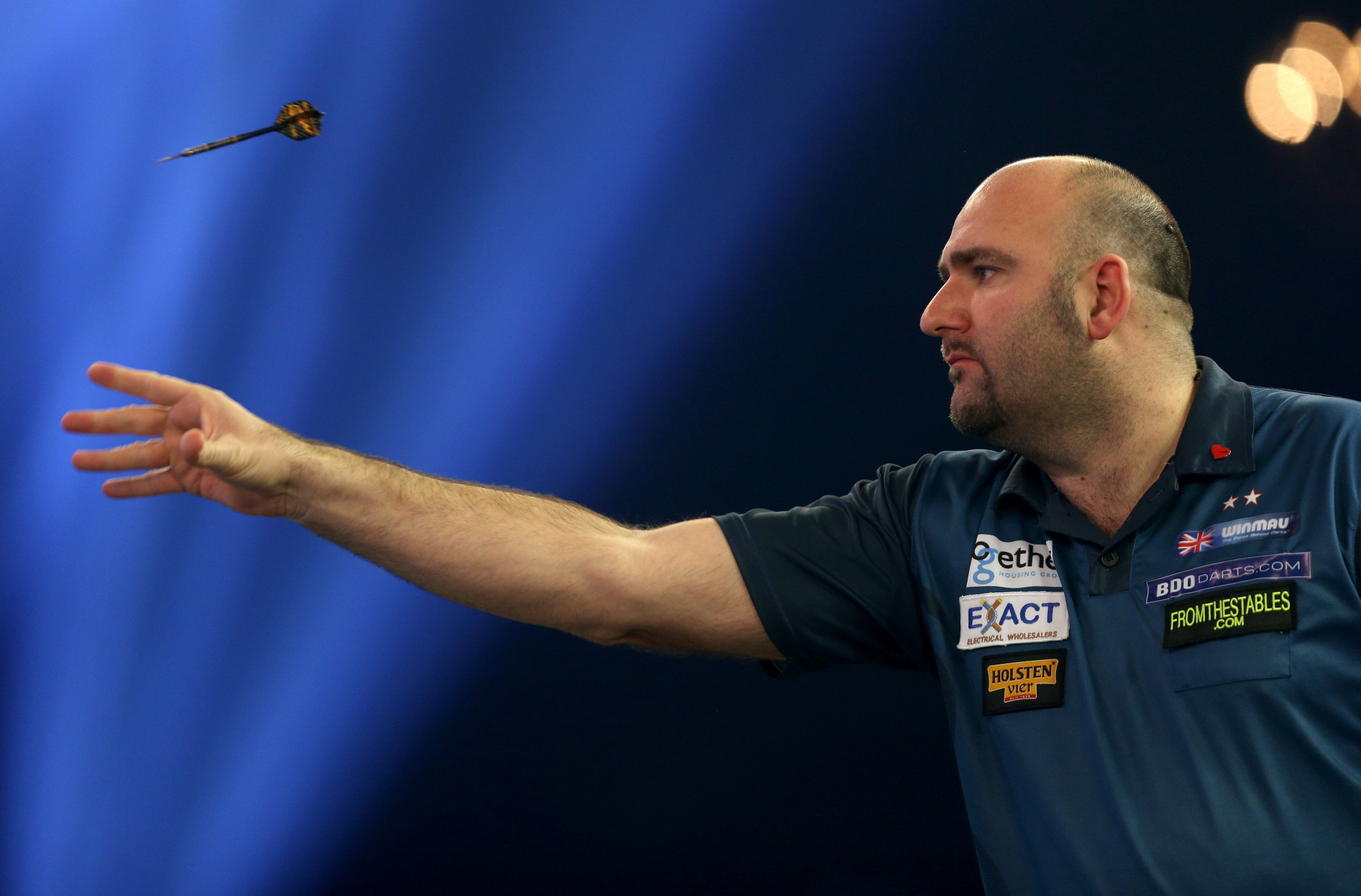 Two-time winner Scott Waites began his quest for a third British Darts Organisation World Championship title with victory ©Getty Images
