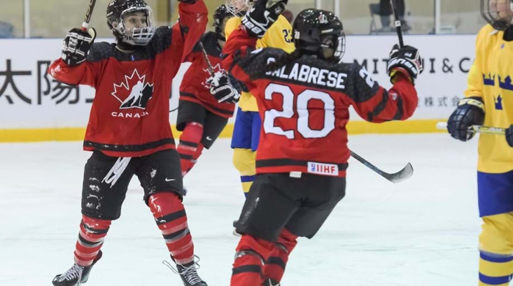 Canada overcame Sweden in their first match of the tournament ©IIHF/Steve Kingsman
