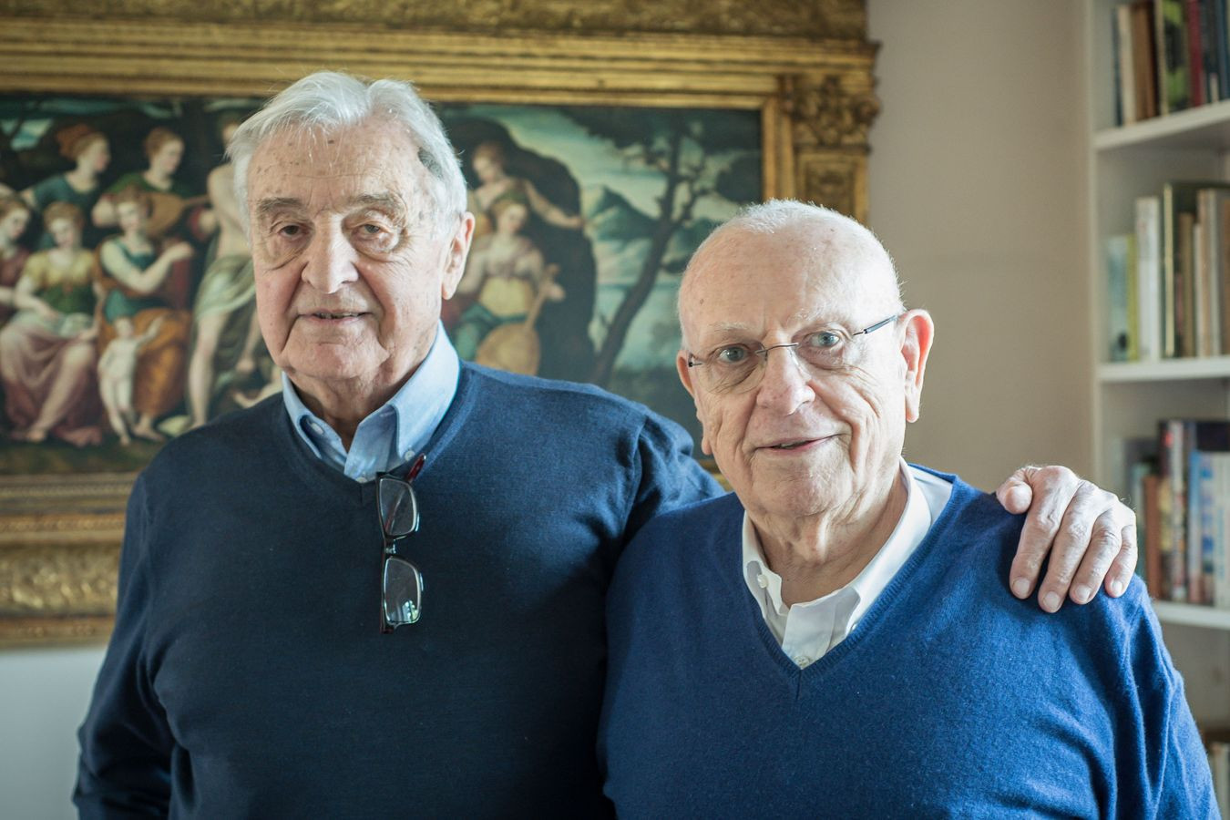Guiseppe Cinnirella, right, became secretary general during the Presidency of his friend, Francesco Gnecchi-Ruscone, left, in 1981 ©World Archery