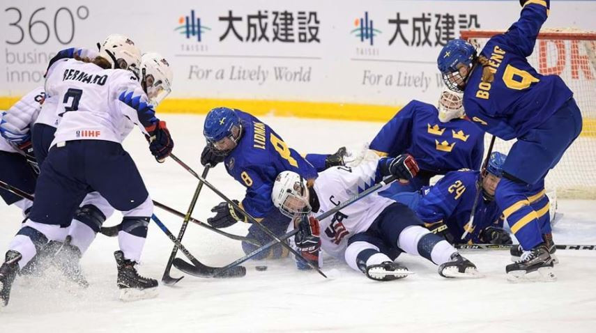 A tight win for the US against Sweden has seen them advance to the semi-finals ©IIHF