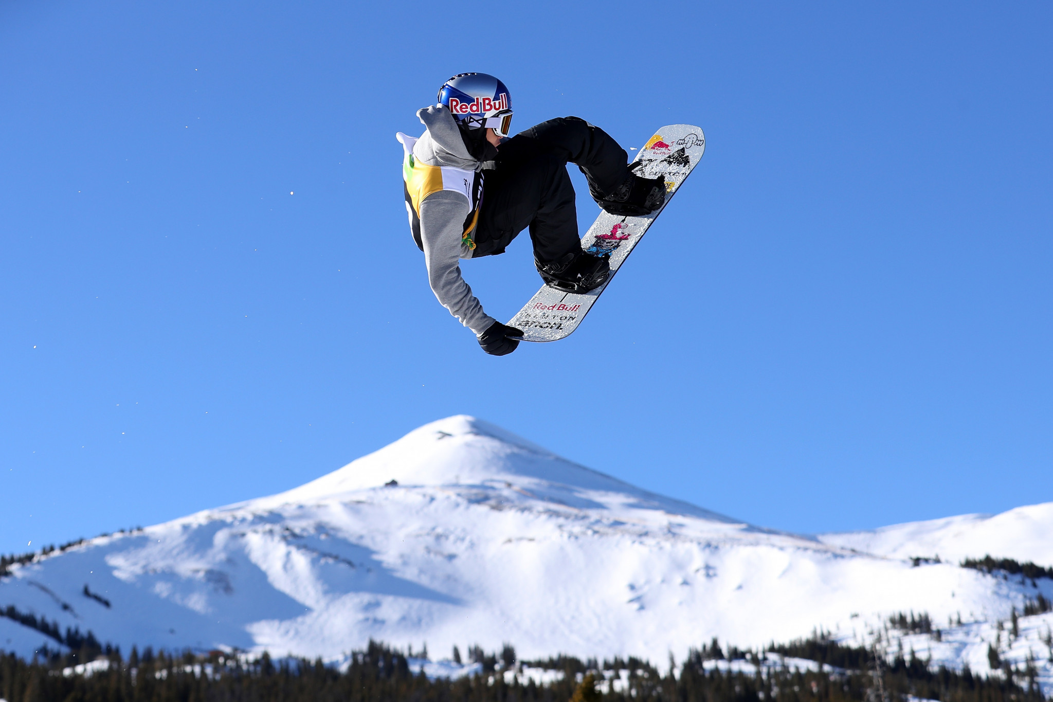 Takeru Otsuka currently leads the men's snowboard slopestyle World Cup standings ©Getty Images