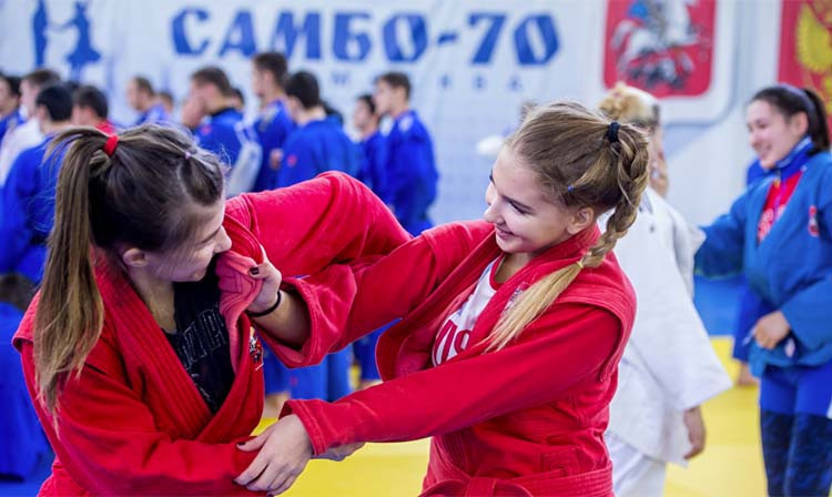 Traditional sambo open training camp held in Moscow 