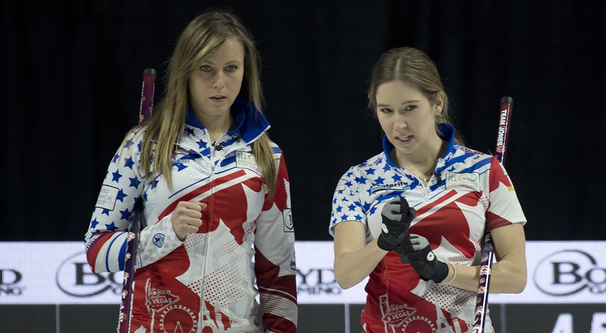 Canada's Rachel Homan skipped her team to victory against Team World in the mixed team scramble event at the Continental Cup of Curling ©Curling Canada