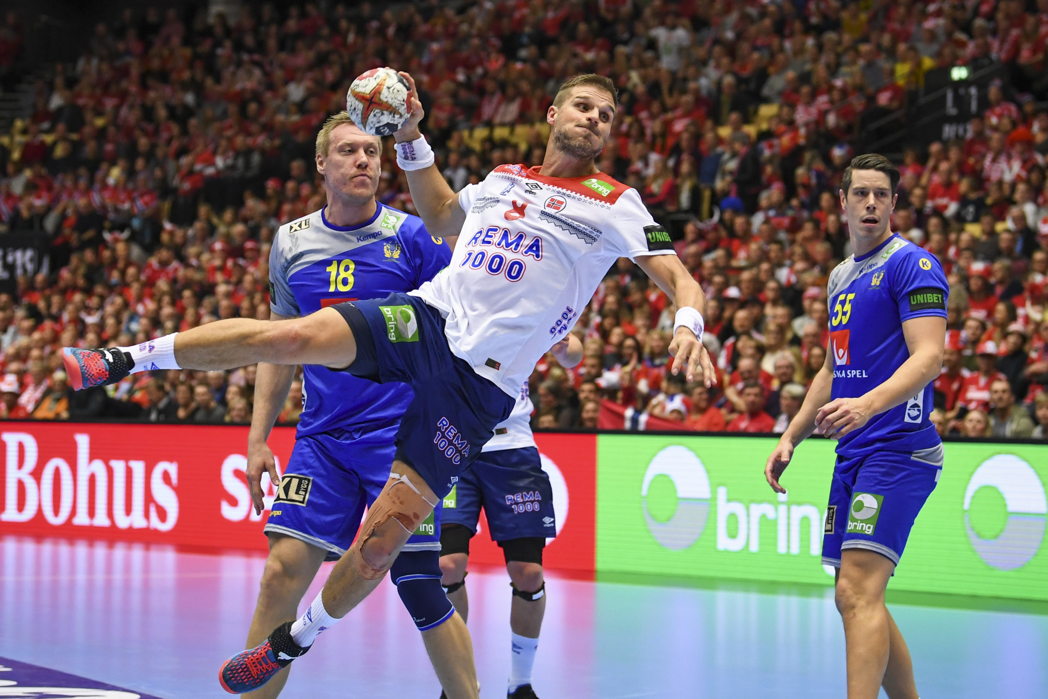 Germany and France seal semifinal spots at IHF Men's Handball World