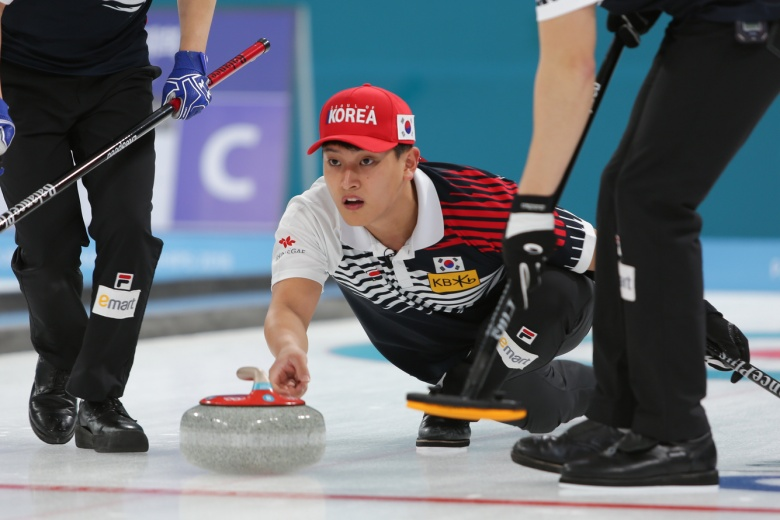 South Korea topped the men's round-robin standings ©World Curling Federation