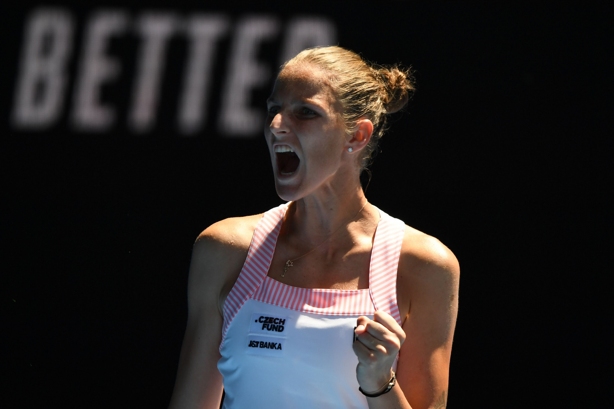 Plíšková beats Williams as Djokovic progresses after Nishikori retirement at Australian Open