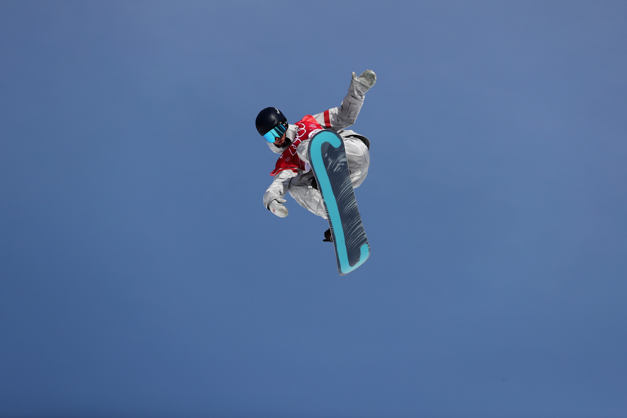 Former slopestyle world champion Ryan Stassel of the United States finished second in the men's qualifying event at the FIS Snowboard World Cup in Seiser Alm ©Getty Images