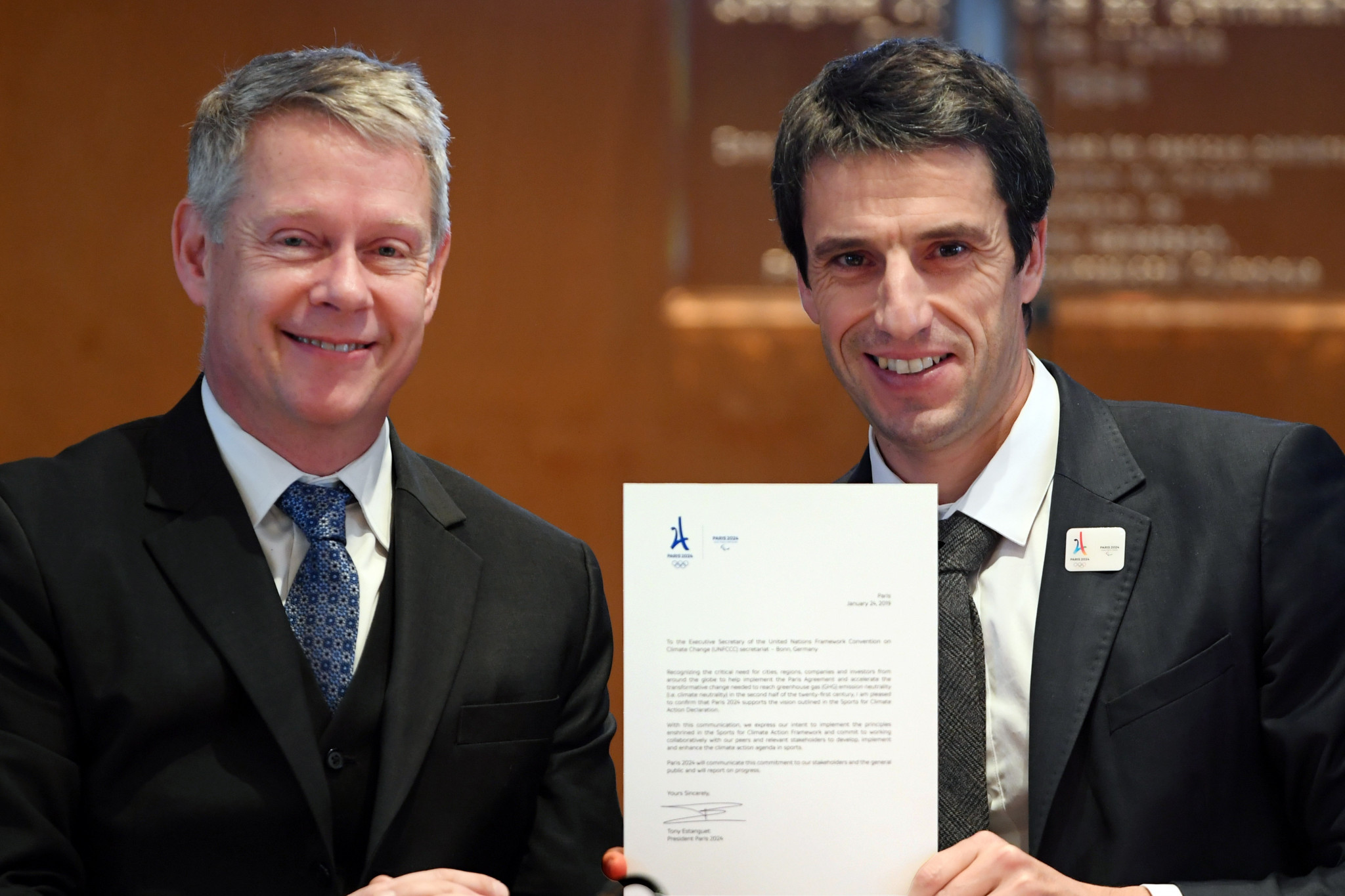 Paris 2024 President Tony Estanguet signed confirmed they would participate in a Sport for Climate Action initiative after meeting Niclas Svenningsen, manager of Global Climate Action ©Paris 2024