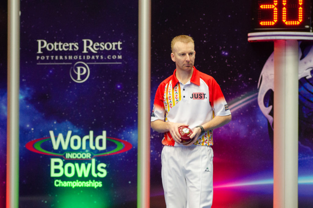 England's Nick Brett is one win away from reaching the men's singles final ©World Bowls Tour