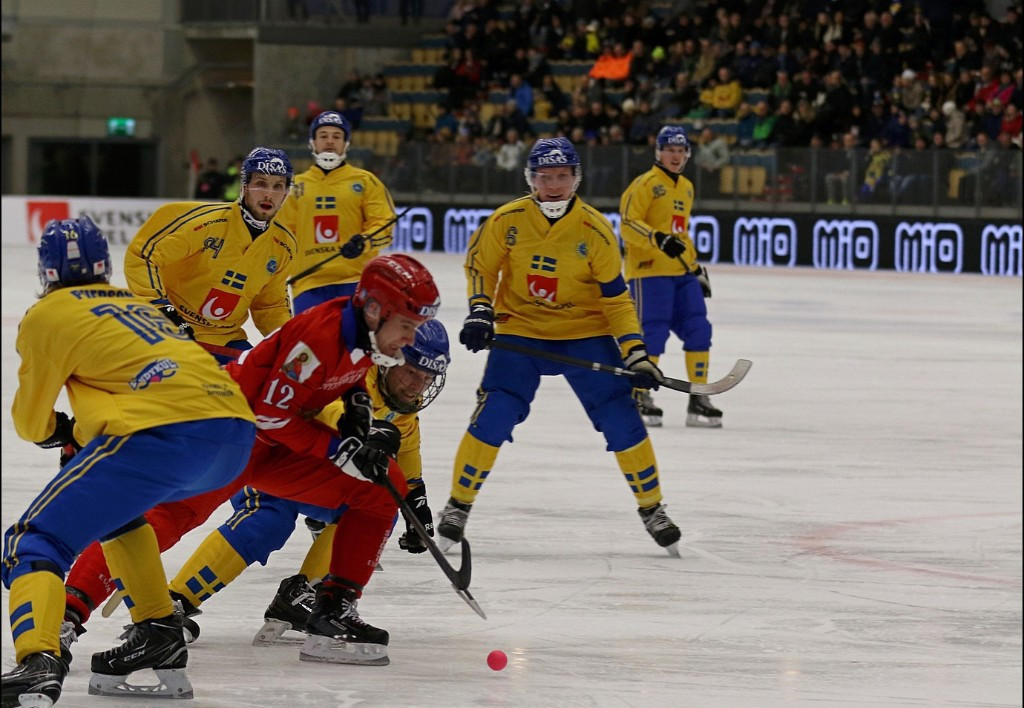 Sweden defeated Russia in the opening game of the Bandy World Championships ©2019 Bandy World Championships