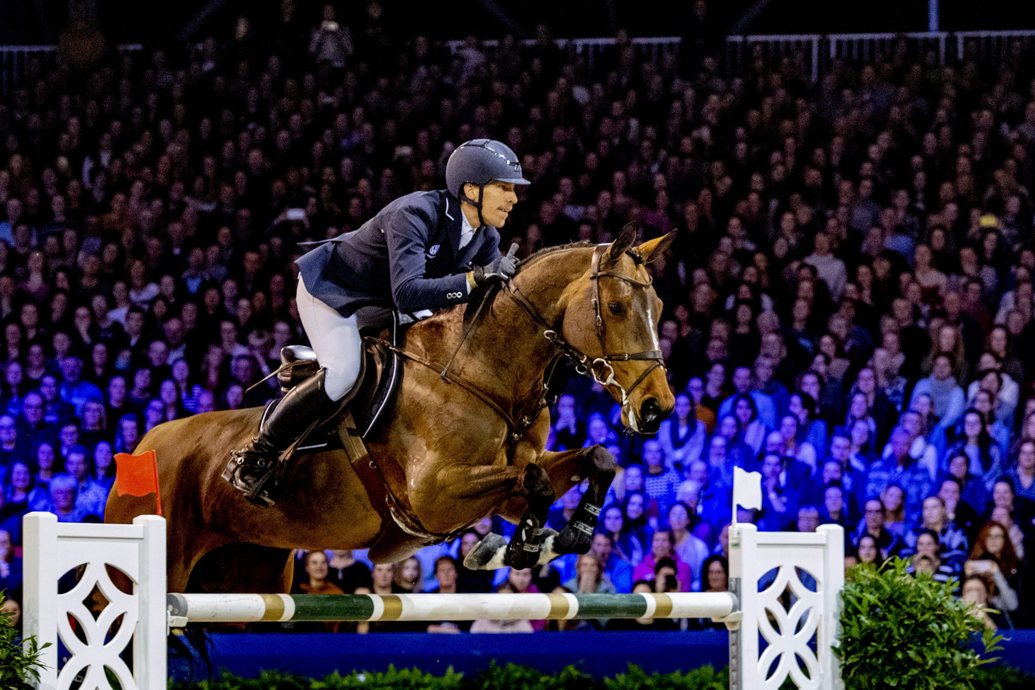 Sweden's Henrik von Eckermann held his nerve to win the prestigious event ©Getty Images