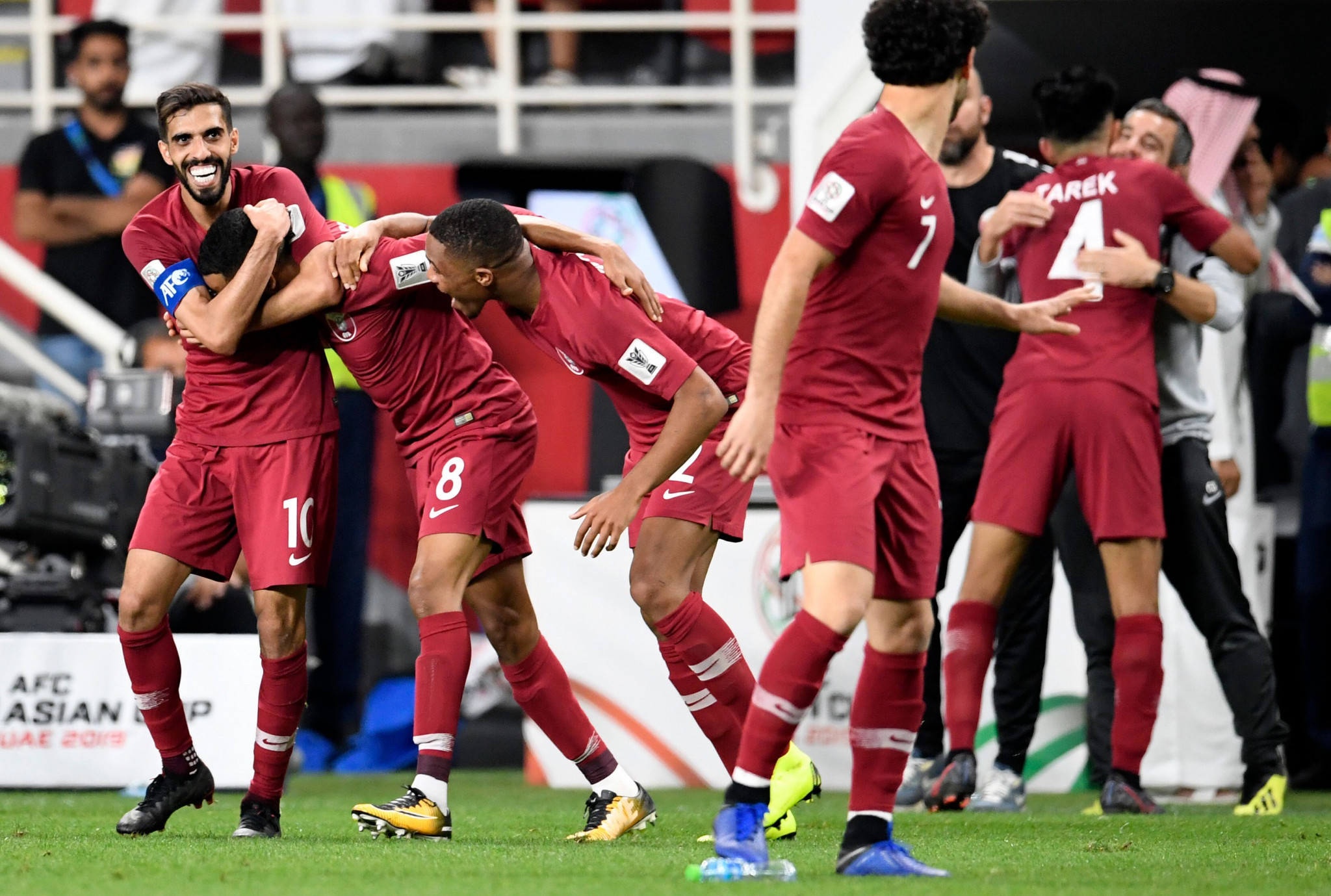 Qatar thrashed hosts United Arab Emirates 4-0 to book their place in the final of the Asian Football Confederation Asian Cup ©Getty Images
