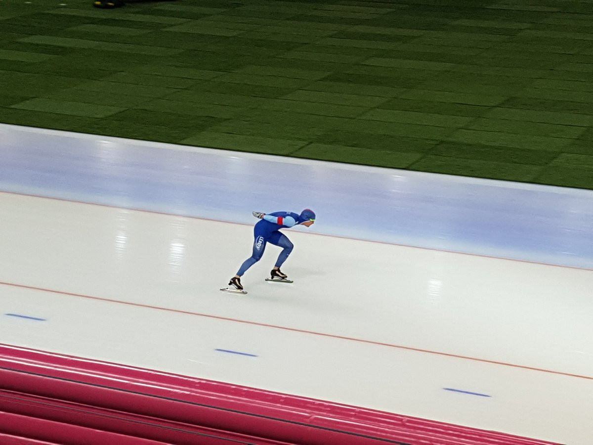 Pedersen delights home crowd with 5,000m victory at ISU Speed Skating World Cup in Hamar