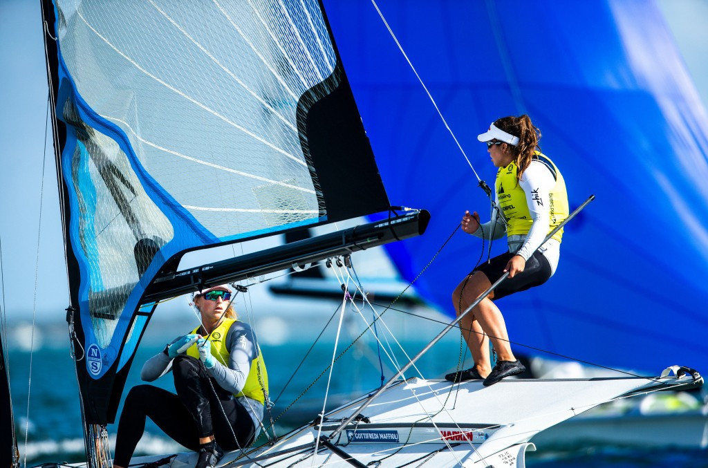 New Zealand's Alexandra Maloney and Molly Meech are leading the 49erFX event at the Sailing World Cup in Miami ©World Sailing/Sailing Energy