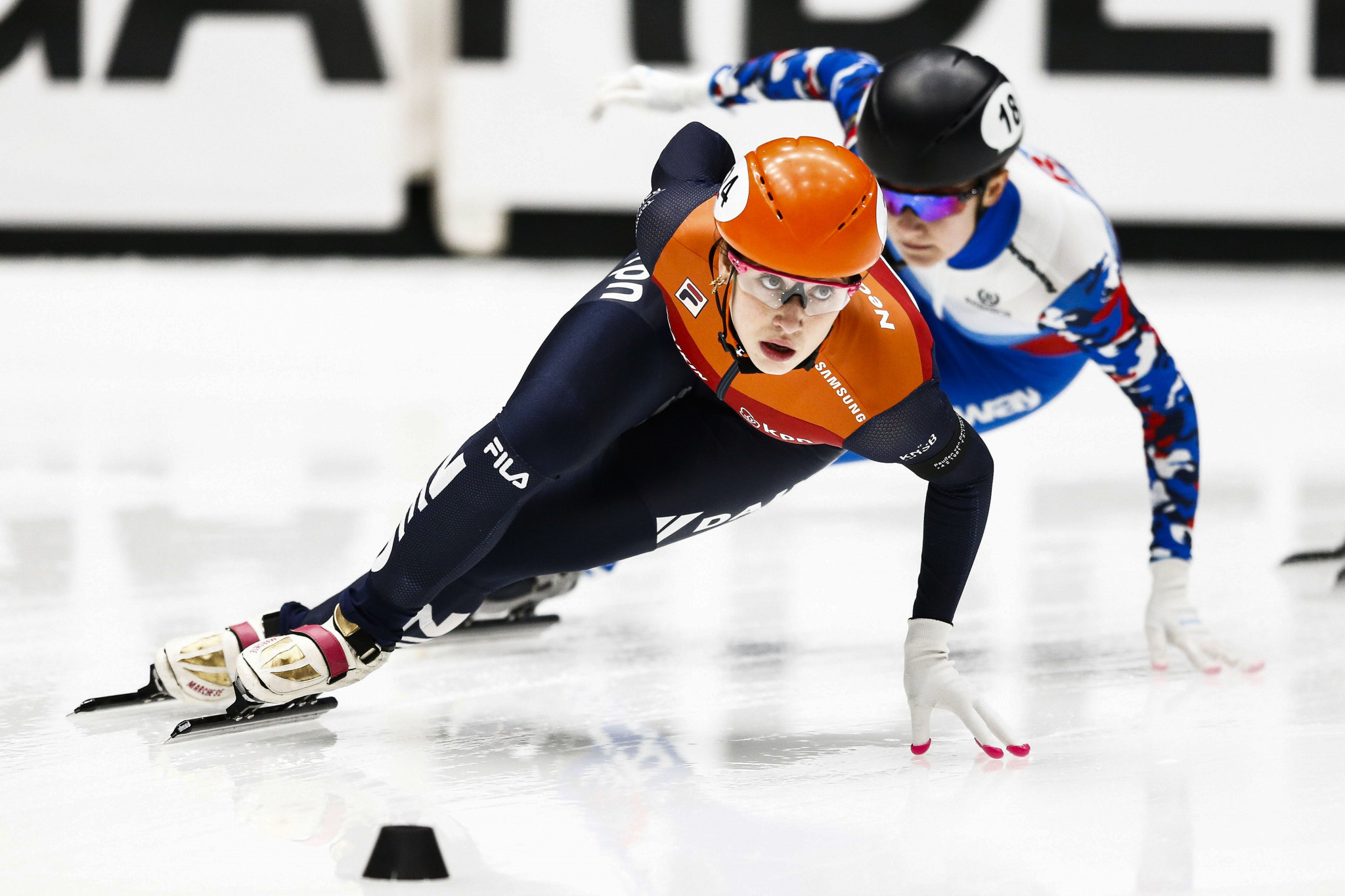 Schulting extends Short Track World Cup lead with 1,000m victory in Dresden