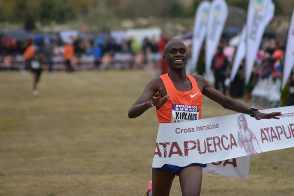 Kiplimo claims fifth IAAF Cross County Permit win with victory in Albufeira 