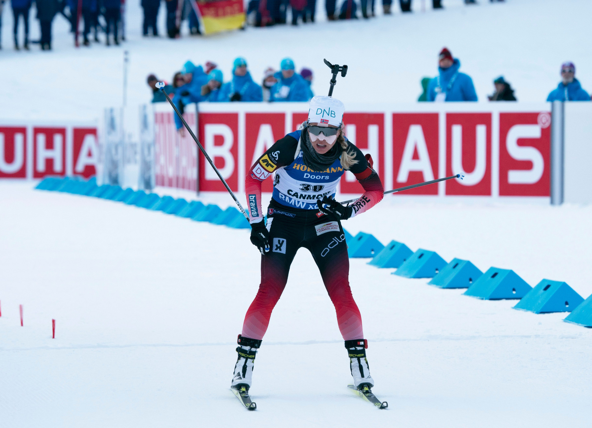 Eckhoff and Bø claim short individual victories at IBU World Cup in Canmore