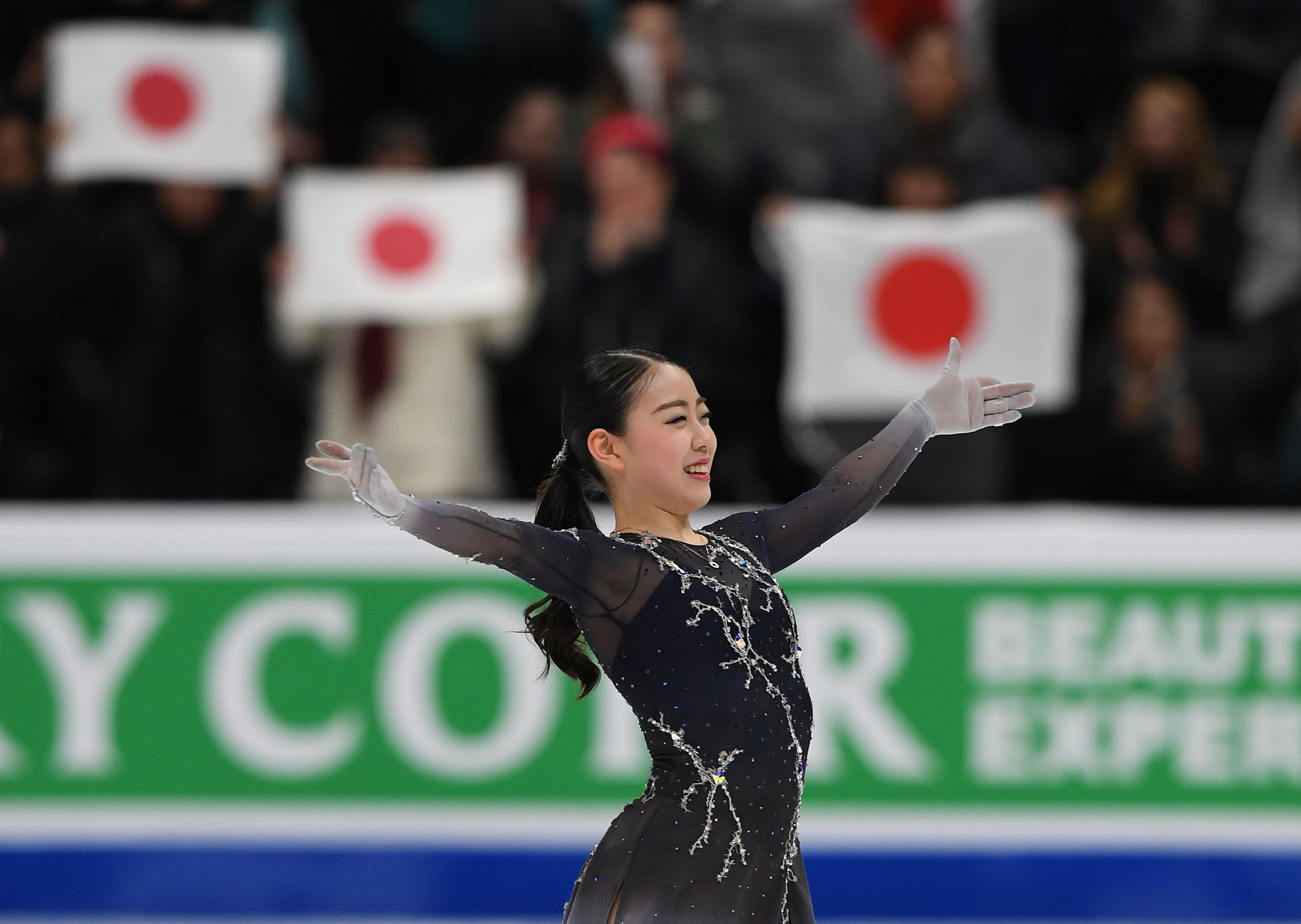 Rika Kihira claimed the ladies title at the ISU Four Continents Figure Skating Championships in Anaheim ©Getty Images