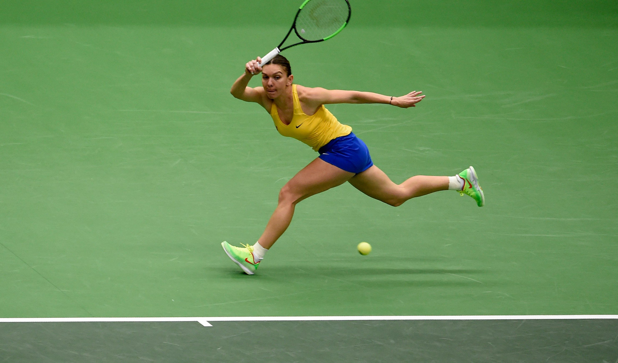 Simona Halep drew Romania level in their Fed Cup clash with the Czech Republic ©Getty Images