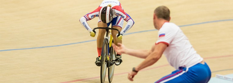 Anastasiia Voinova broke the women's 500m time trial world record to earn her second gold ©UEC