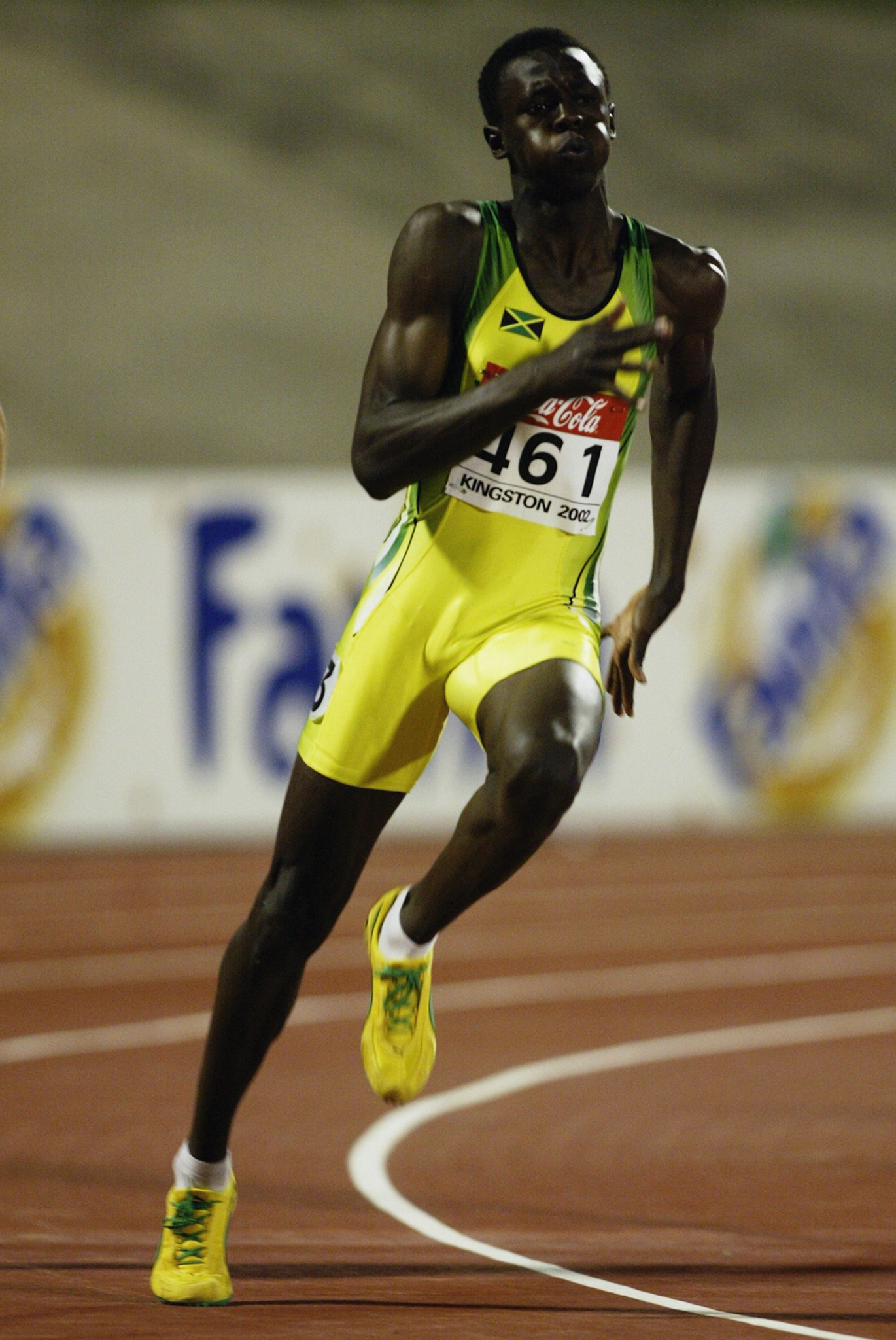Jamaica's Usain Bolt en-route to the 2002 world junior 200m title in his home city of Kingston - at the age of 15 ©Getty Images  