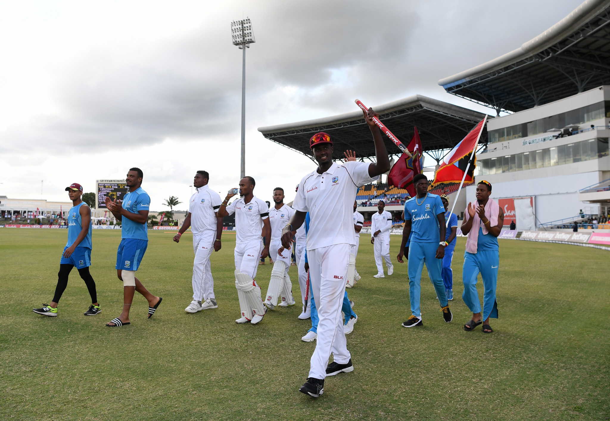 West Indies celebrated a 10 wicket victory in the second Test ©Getty Images